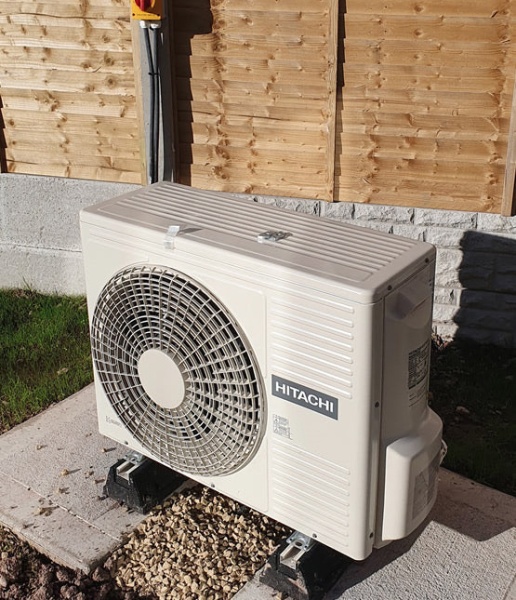 Hitachi RAS-3WHVRP1