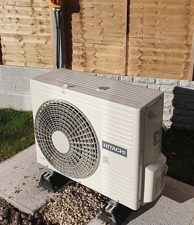 Hitachi RAS-3WHVRP1